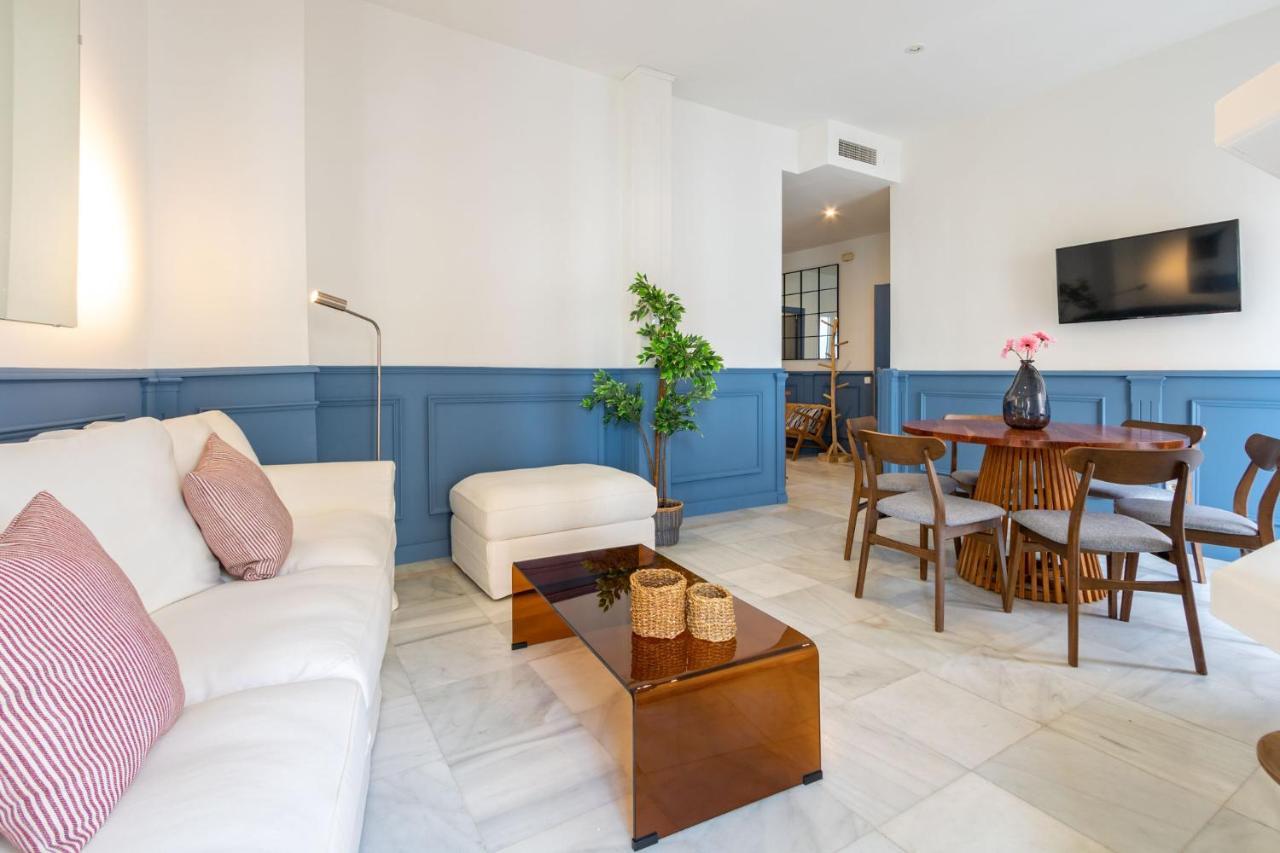 Terceros Center Deluxe By Valcambre * Seville